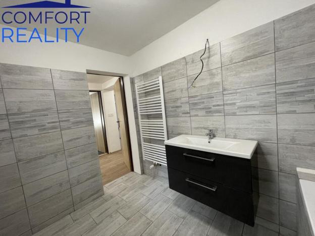 Prodej rodinného domu, Melč, 200 m2