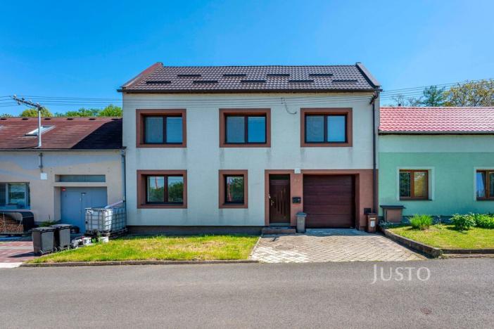 Prodej rodinného domu, Uherské Hradiště, U Cihelny, 246 m2