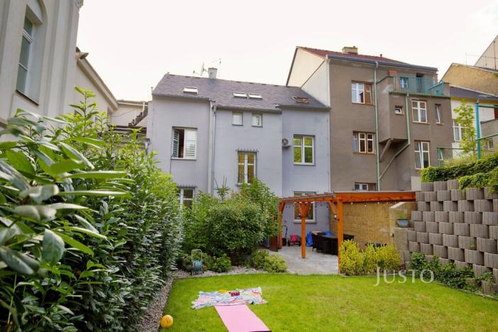 Prodej činžovního domu, Ústí nad Labem - Ústí nad Labem-centrum, Králova výšina, 300 m2