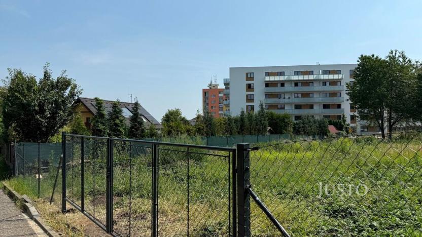 Pronájem zahrady, Teplice, Osiková, 2008 m2