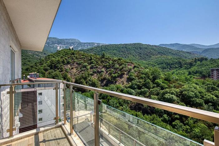 Prodej bytu 2+kk, Bečići, Černá Hora, 43 m2