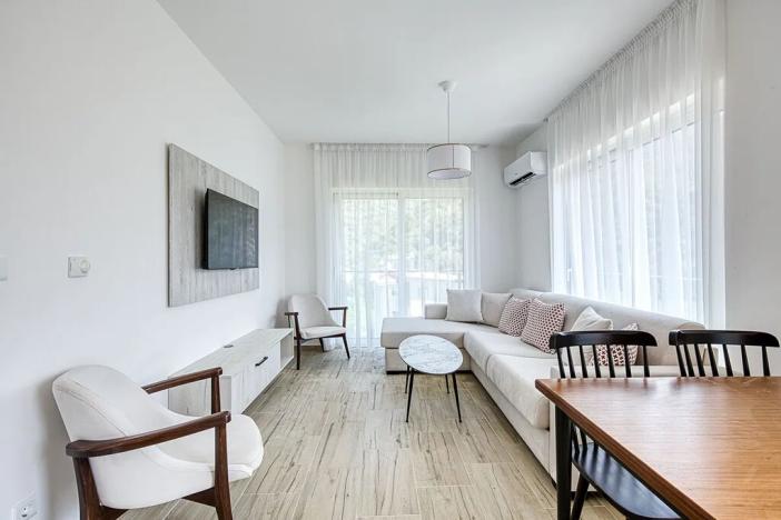 Prodej bytu 2+kk, Bečići, Černá Hora, 43 m2