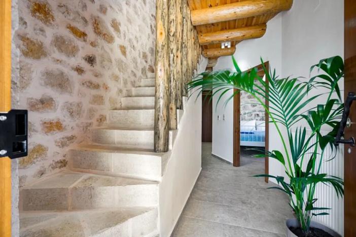 Prodej rodinného domu, Acquaro, Itálie, Via Melidonio, 99 m2