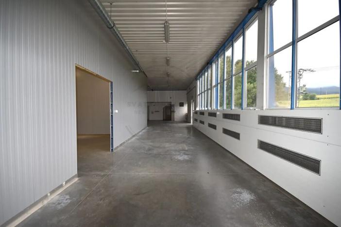 Pronájem výrobních prostor, Česká Ves, Polská, 2190 m2