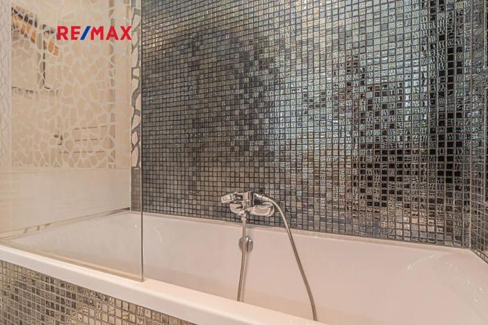 Pronájem bytu 3+kk, Praha - Dejvice, Banskobystrická, 75 m2