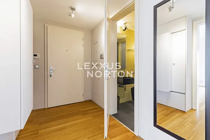 Pronájem bytu 4+kk, Praha - Nové Město, Senovážné náměstí, 135 m2