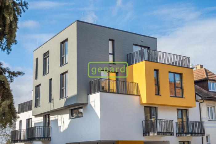 Pronájem bytu 2+kk, Praha, Pakoměřická, 40 m2