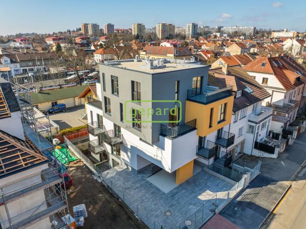 Pronájem bytu 2+kk, Praha, Pakoměřická, 40 m2