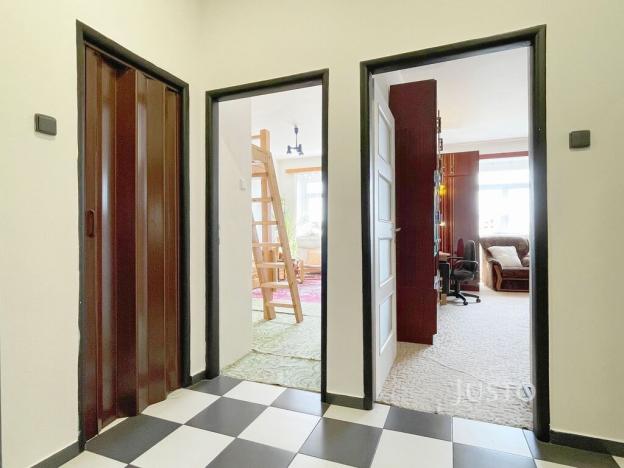 Prodej bytu 2+kk, Praha, 28. pluku, 64 m2