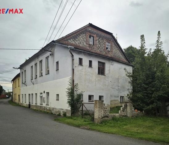 Prodej rodinného domu, Rohozná, 372 m2