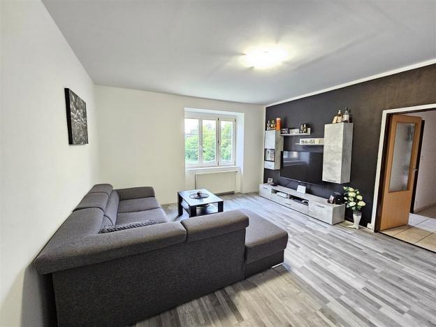 Pronájem bytu 2+1, Líšťany, 55 m2