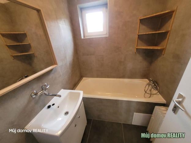 Prodej bytu 3+1, Podbořany - Letov, 75 m2