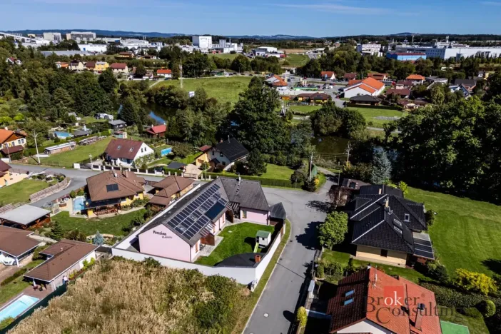 Prodej ubytování, Planá nad Lužnicí, Jabloňová, 400 m2