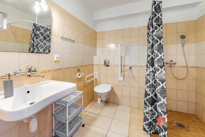 Prodej ubytování, Planá nad Lužnicí, Jabloňová, 400 m2