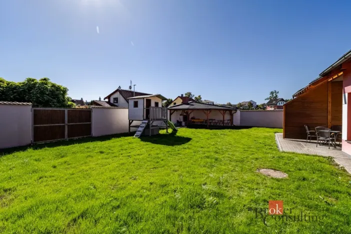 Prodej ubytování, Planá nad Lužnicí, Jabloňová, 400 m2