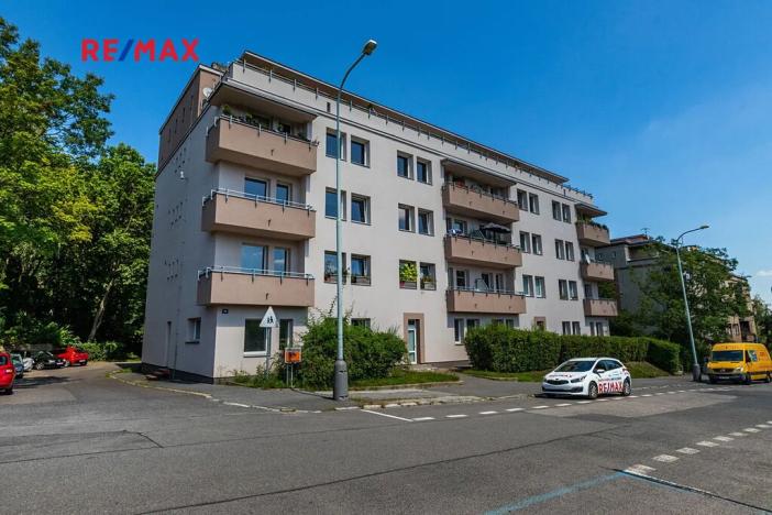 Pronájem bytu 2+1, Praha - Střešovice, Na Petynce, 63 m2