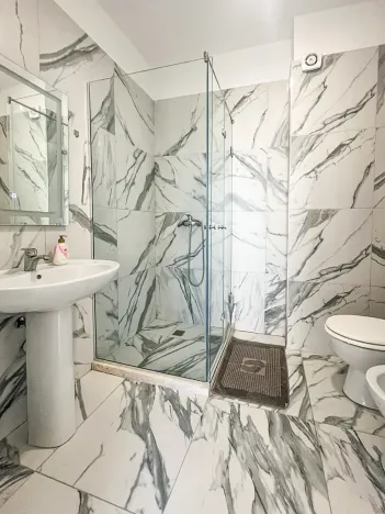 Prodej bytu 2+kk, Shëngjin, Albánie, 70 m2