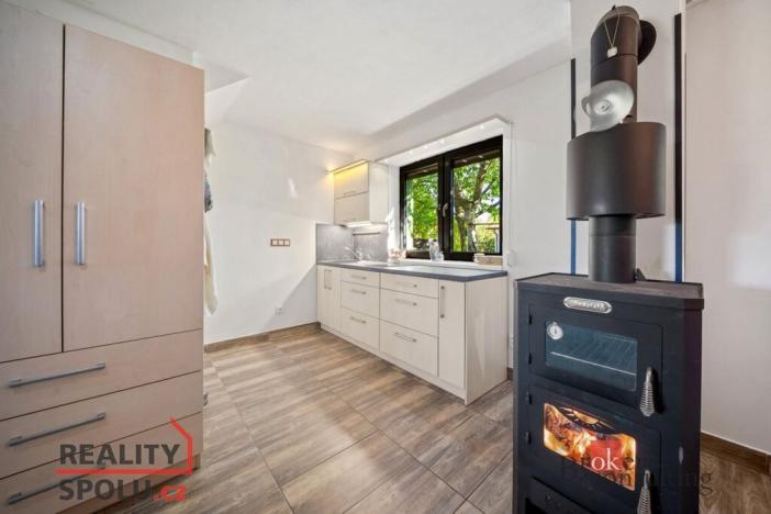 Prodej chaty, Hradec Králové - Malšovice, Rozkvět míru I, 64 m2