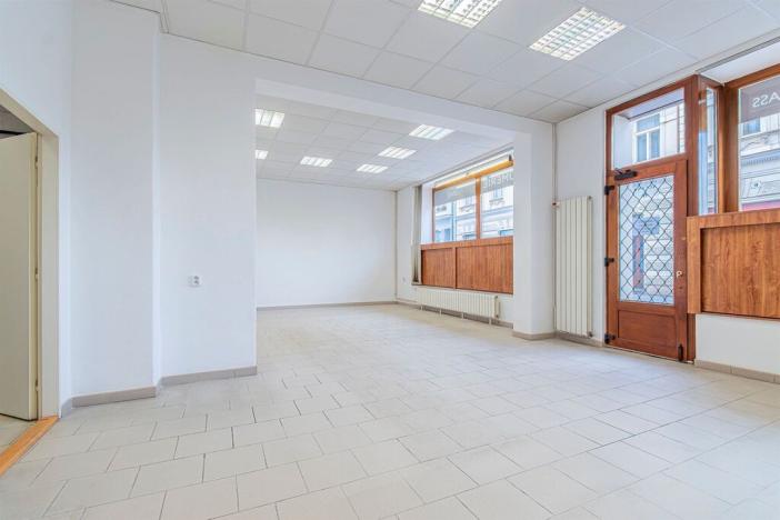 Pronájem kanceláře, Prostějov, nám. Edmunda Husserla, 69 m2