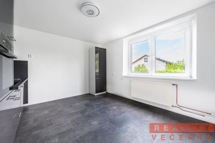 Pronájem rodinného domu, Cheznovice, 220 m2