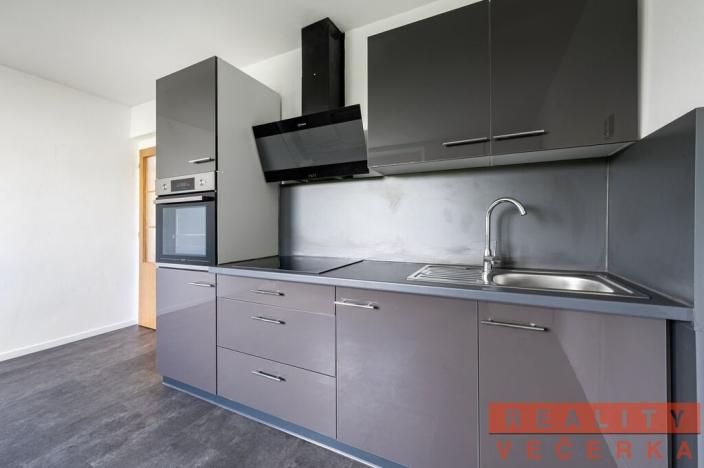 Pronájem rodinného domu, Cheznovice, 220 m2