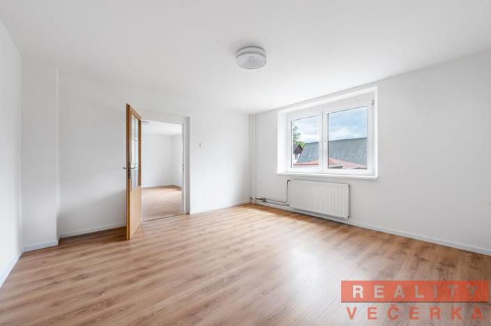 Pronájem rodinného domu, Cheznovice, 220 m2