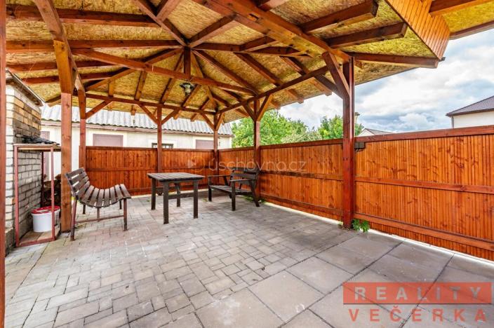 Pronájem rodinného domu, Cheznovice, 220 m2
