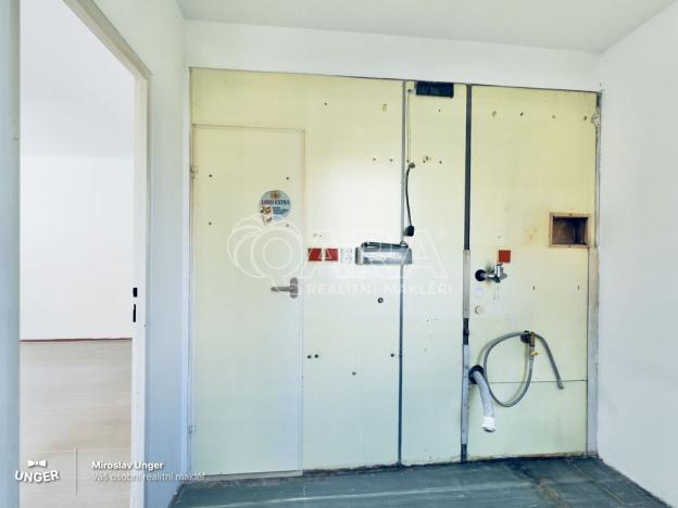 Prodej bytu 3+1, Praha - Lhotka, Novodvorská, 75 m2