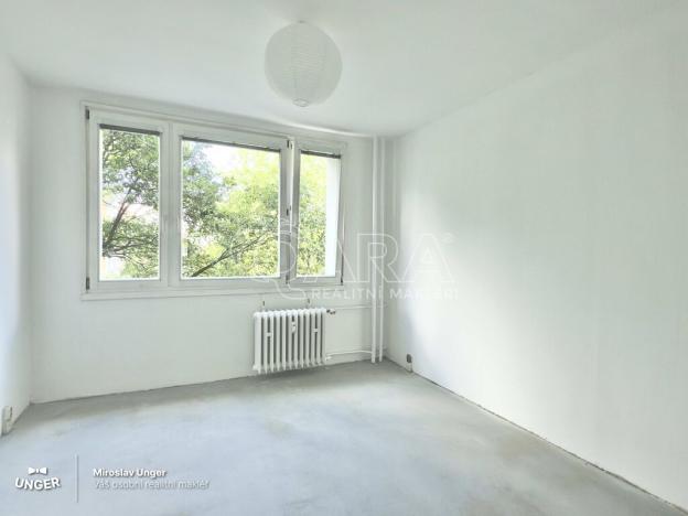 Prodej bytu 3+1, Praha - Lhotka, Novodvorská, 75 m2