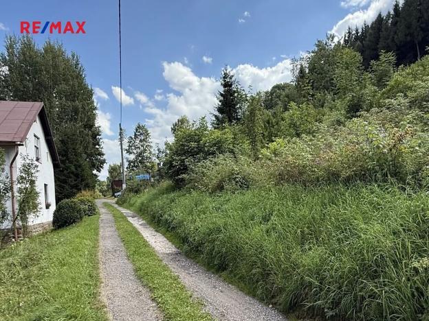 Prodej pozemku pro bydlení, Radvanice, 902 m2