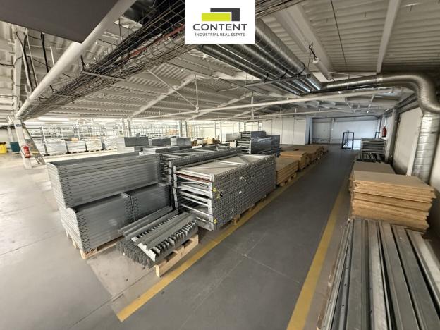 Pronájem výrobních prostor, Praha - Hostivař, Radiová, 3922 m2