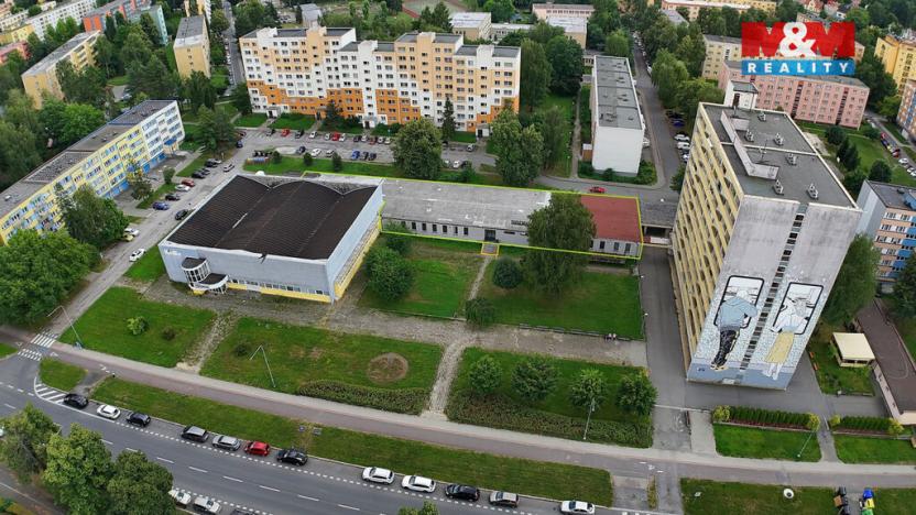 Prodej obchodního prostoru, Karviná, Borovského, 2200 m2