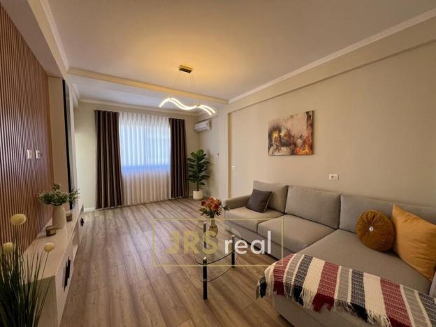 Prodej bytu 1+1, Durres, Albánie, 56 m2