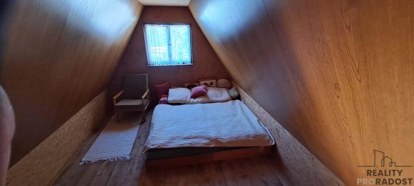 Prodej zahrady, Znojmo, 1116 m2