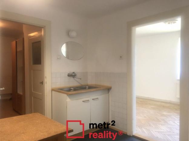 Pronájem bytu 1+1, Olomouc, Hanáckého pluku, 45 m2