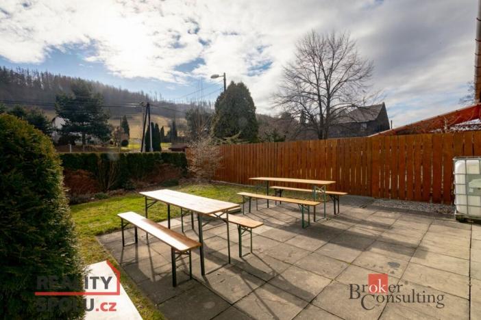 Prodej rodinného domu, Krasov, 268 m2