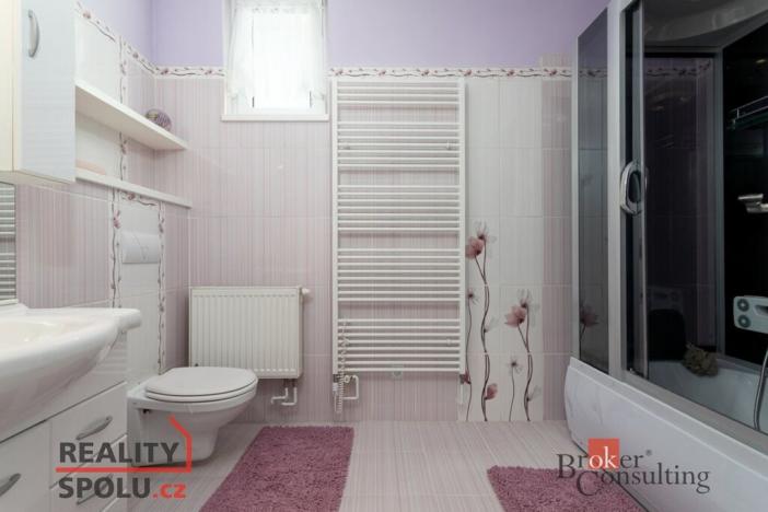 Prodej rodinného domu, Krasov, 268 m2