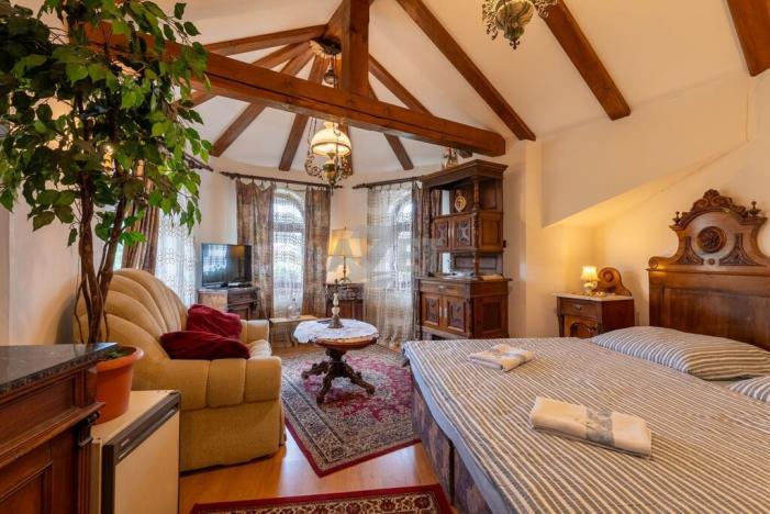 Prodej ubytování, Příbor, Švédská, 1604 m2