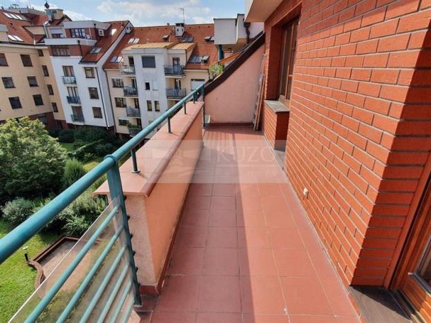 Pronájem bytu 2+kk, Praha, Patočkova, 80 m2
