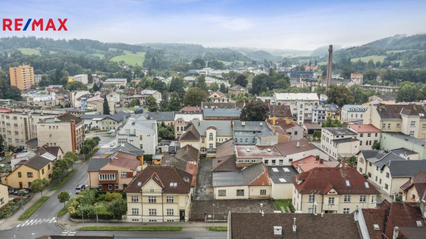 Prodej rodinného domu, Hronov, Čapkova, 400 m2