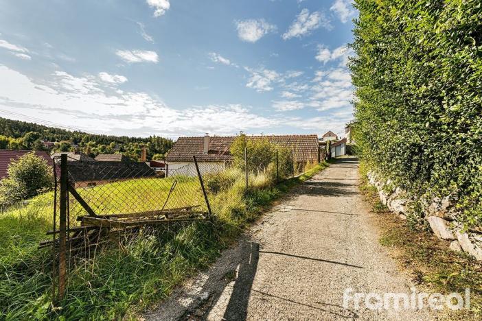 Prodej pozemku pro bydlení, Ostrov u Macochy, 299 m2