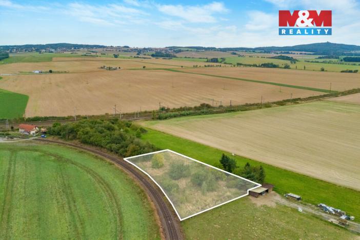 Pronájem zahrady, Nezvěstice, 2662 m2