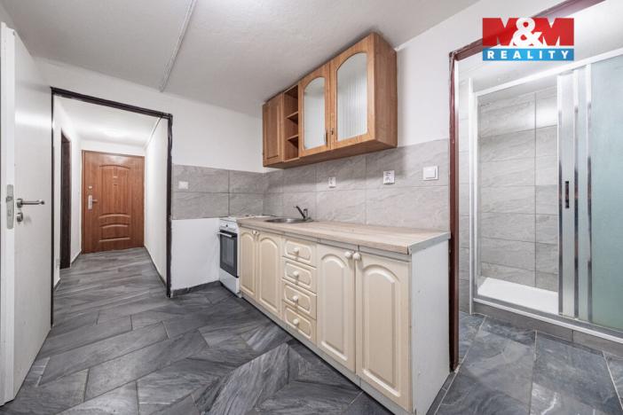 Prodej rodinného domu, Tři Dvory, 250 m2