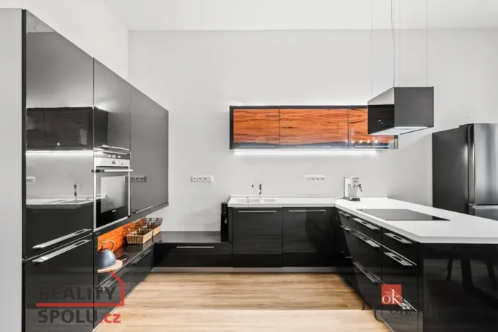 Prodej bytu 3+kk, Plzeň - Jižní Předměstí, Koperníkova, 102 m2