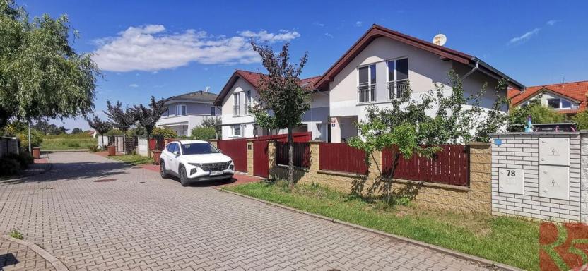 Prodej rodinného domu, Praha - Újezd nad Lesy, Lutínská, 184 m2