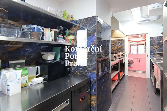 Pronájem restaurace, Praha - Malá Strana, Karmelitská, 259 m2