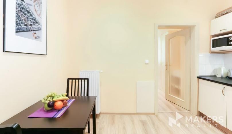 Pronájem bytu 1+1, Praha - Vinohrady, Máchova, 40 m2