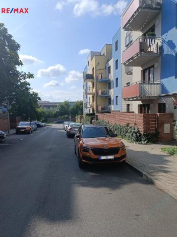Pronájem bytu 2+kk, Praha - Hostivař, Rychtáře Petříka, 38 m2