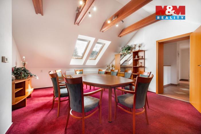 Prodej rodinného domu, Hnátnice, 330 m2