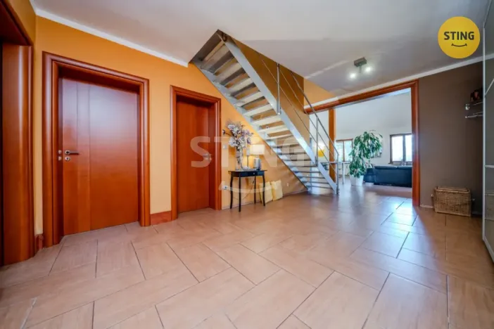 Prodej rodinného domu, Ostrava, Nad Úhorem, 262 m2